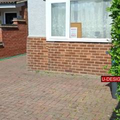 Lovely 1 Bed Flat in Sundon Park - Free Parking - our re-views are injust