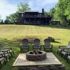 Riverside Retreat cabin