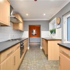 Seaside 3 bed terraced house