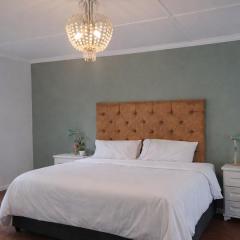 The Hide Pietermaritzburg 4BR Family Home w Pool