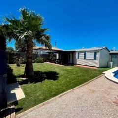 Apartamento cercano a la playa del palmar con piscina