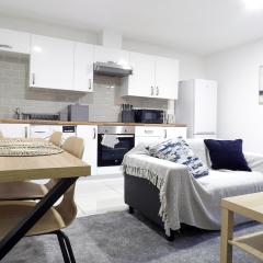 Stylish 3Bed Apt, Prime Location, Sleeps 6