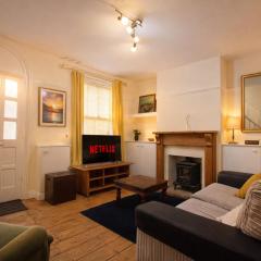 City Townhouse with Rear Patio