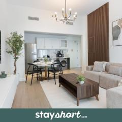 StayShort - Elegant 1-Bedroom Apartment in Dubai Marina
