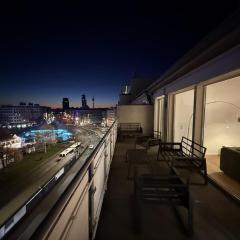 Exclusive penthouse - loft overlooking cologne cathedral