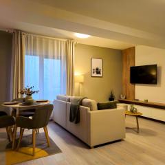 Luxury District - Panoramic View Urban Apartment