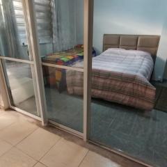 Suíte na Aclimação próximo ao Metrô Ana Rosa