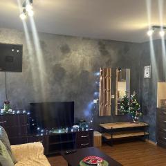 Eleonor Mountain Studio