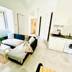 Joli studio au cœur de village