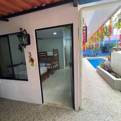 Habitacion playa 5 personas Parrita