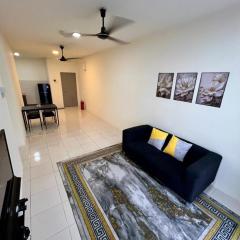 Puncak Alam RNZ House