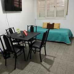 Departamento ubicado en Zeballos al 2000