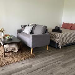 Top Views Studio Cabin