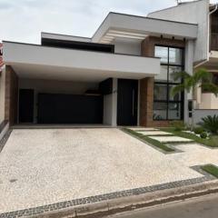 Casa de Luxo temporada