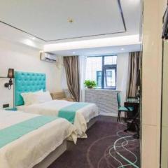 Xana Lite Lanzhou Railway Station Branch