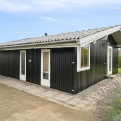 Lovely Bright Cottage Near Karrebæksminde