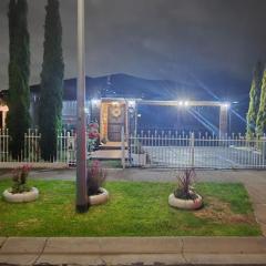 HolidaysHouse Close to Melbourne