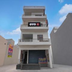 SPOT ON Cb 24 Guest House