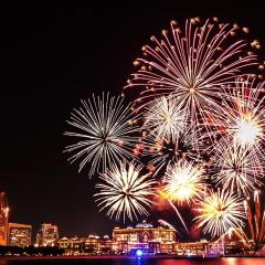 Azure Crest 2BR - 8 Minutes to New Year Fireworks