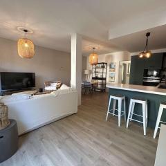 Appartement 6 pers avec patio, entre golf et océan