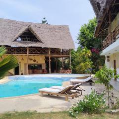 Bush Paradise Kiwengwa