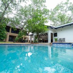 Mopani Lodge Victoria Falls