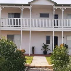 Seaside Stay Green Head