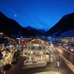 SCHMID Rooms & Apartments