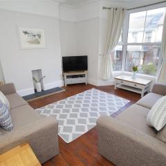 4 Bed in Mumbles oc-hh1209