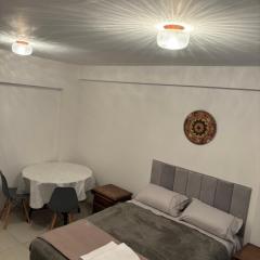 Apes Raizes Douradas