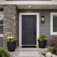 Central 2 bed 2 bath guesthouse