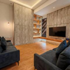 5 Rooms Semi D at Golden Hills - Lena Home