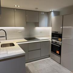 Modern Luxury Battersea Stay