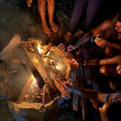 FLOR DE ARUANDA - Hostel e Acampamento