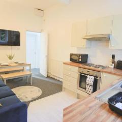 Lovely Two bedroom flat in St Michael's Hill