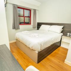 Bright Budget Double Studio in Central Nottingham