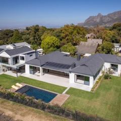 Table Mountain Constantiaberg view