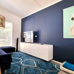 Sea Breeze at Margate Beachside-pet friendly