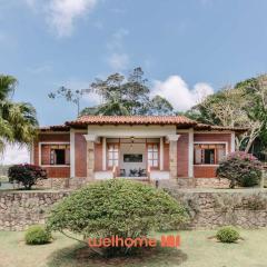 Suite em Venda Nova Imigrante com Vista Montanha