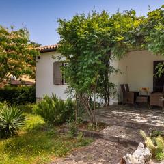 Beautiful Villa Casa Theresa with grill in Porec