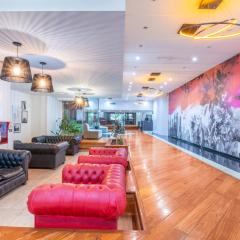 Pileta y Sauna - Suipacha Apart