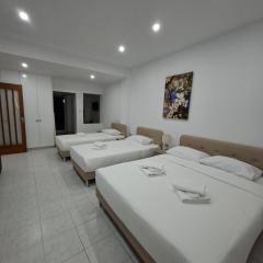 Studios by Kentrikon 1924, Old Town