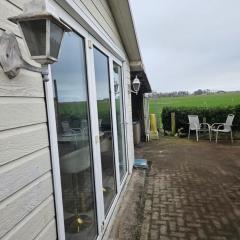 Welness huisje rust en ontspanning prachtig uitzicht