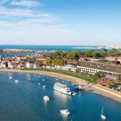 Upon Harbor - Seixal Bay Hotel
