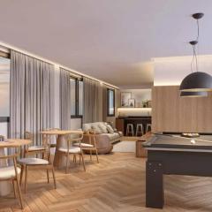 Lobie Bueno Studios Lifestyle