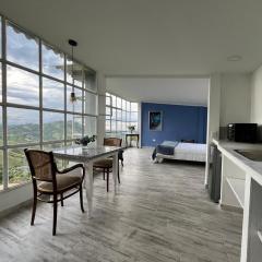 Entre Nubes y Eucaliptos