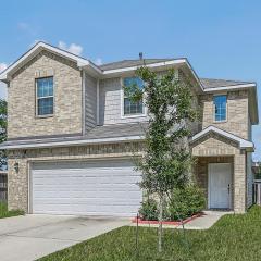 Fire Pit • Charcoal Grill • Smart TV's • Sleeps 10