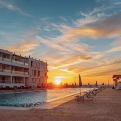 Sea & Pool View Apt 1