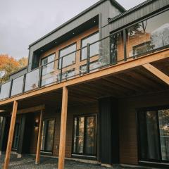 Haven of Relaxation Private spa chalet few minutes from Tremblant