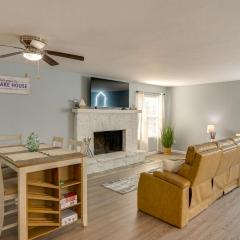 Lake Resort Access and On-Site Pool at Ozarks Home!